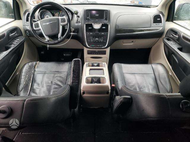 Chrysler Town & Country