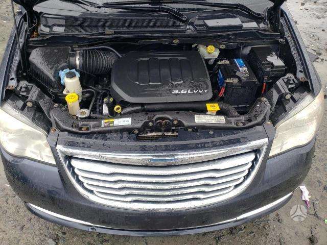 Chrysler Town & Country