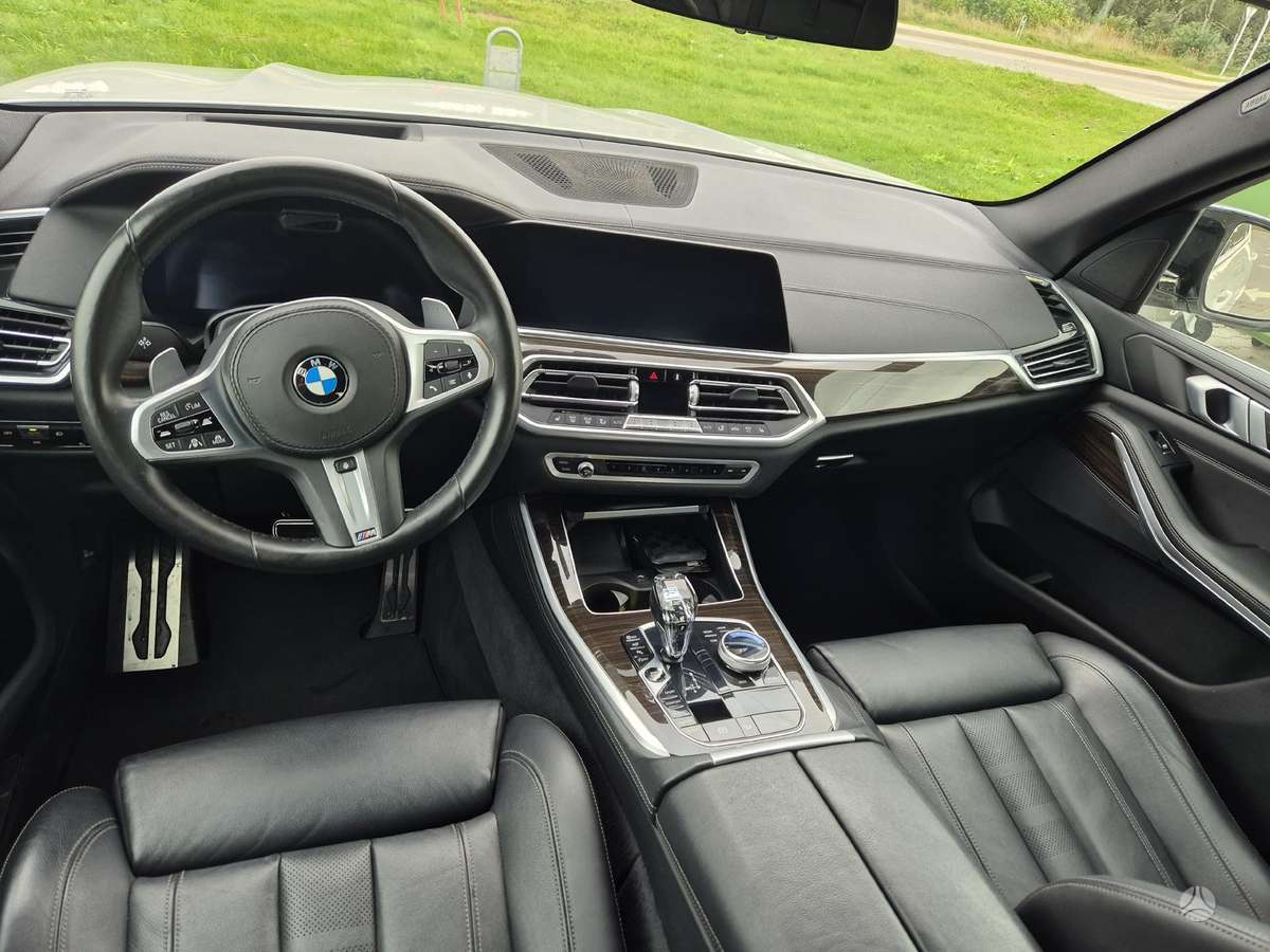BMW X5, 3.5 l., visureigis / krosoveris