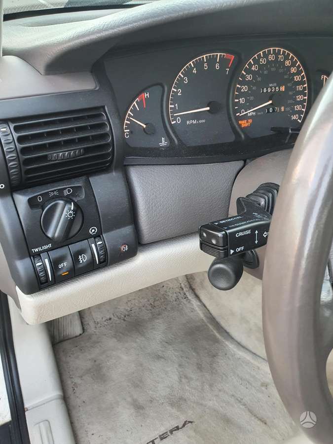 Cadillac Catera, 3.0 l., Седан