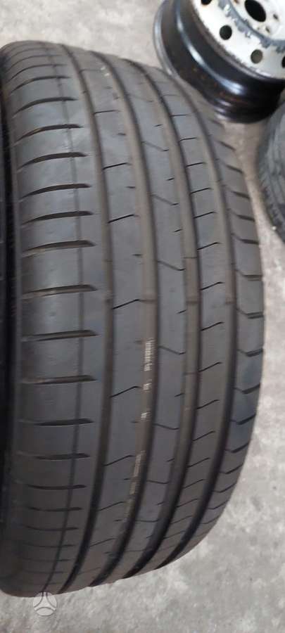 Pirelli, летние 225/35 R20