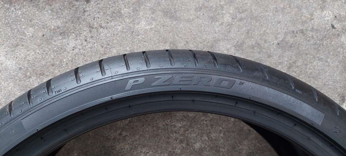 Pirelli, summer 225/35 R20