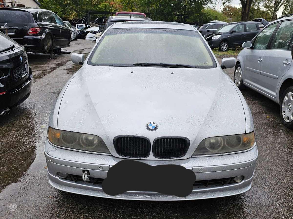 BMW 525 Pavaru dėžės defektas