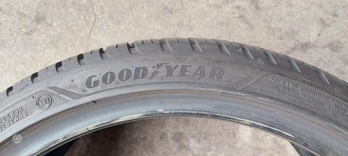 Goodyear, всесезонные 235/35 R19