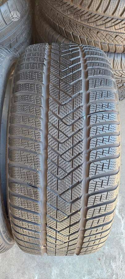Pirelli, winter 265/40 R20