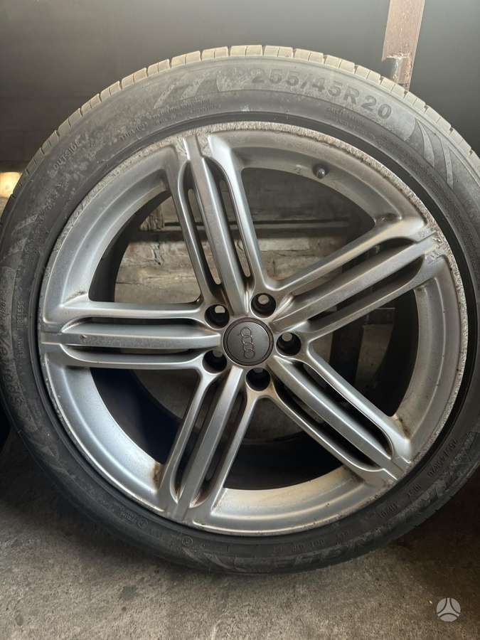 Audi, lengvojo lydinio, R20