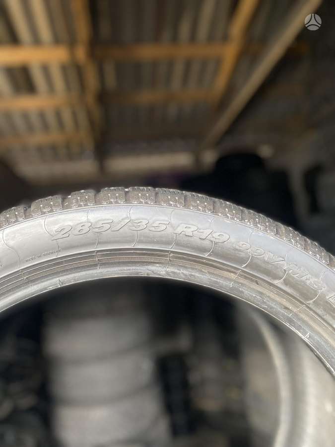Pirelli 285/35, žieminės 285/35 R19