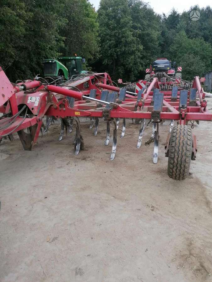 Horsch Tiger 6AS, scrapers, scrubbers