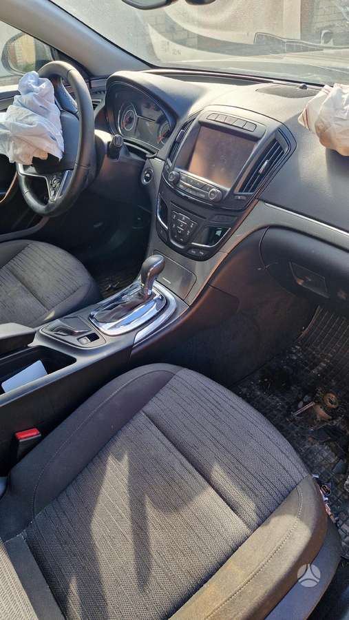 Opel Insignia kėbulo dalys