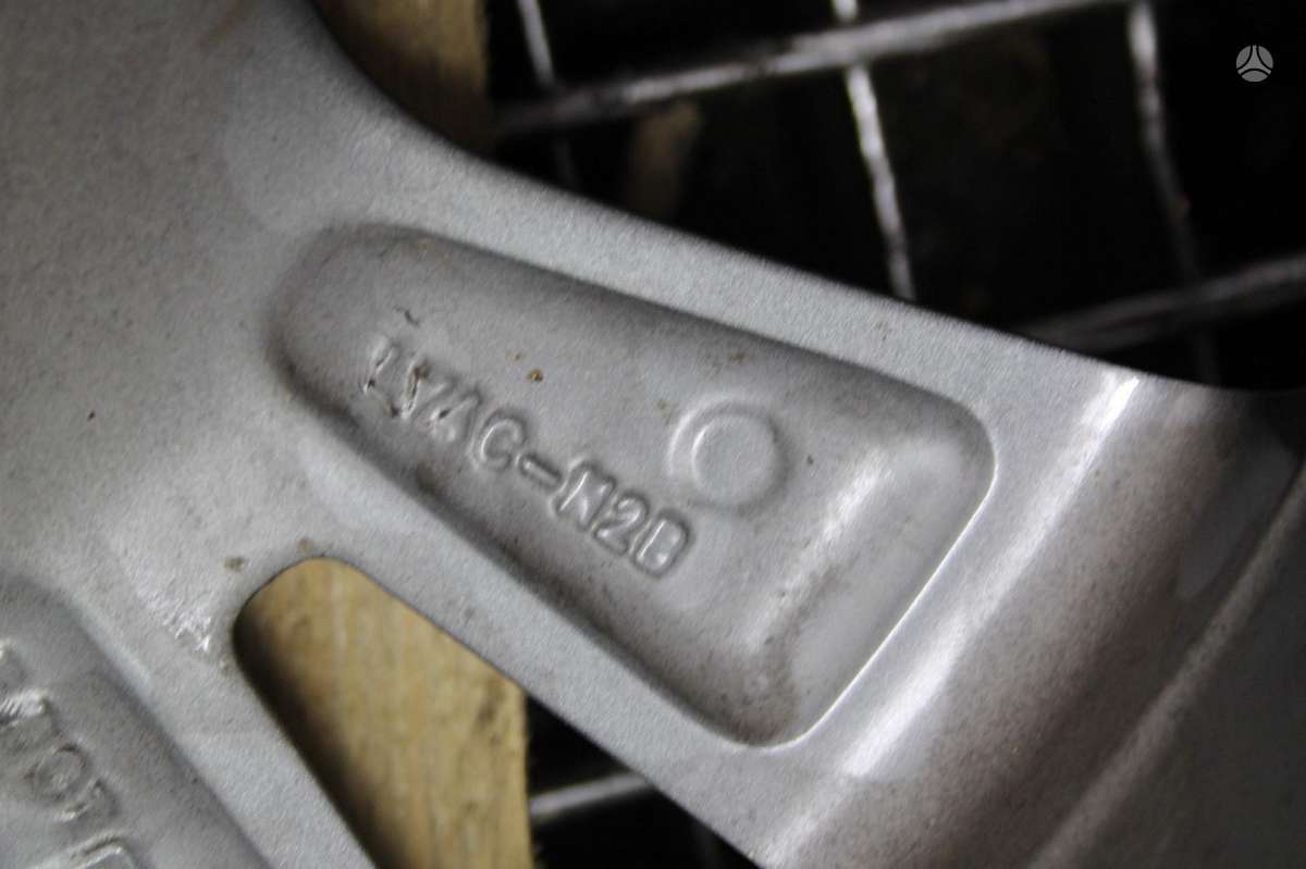 Ford KUGA, light alloy, R18