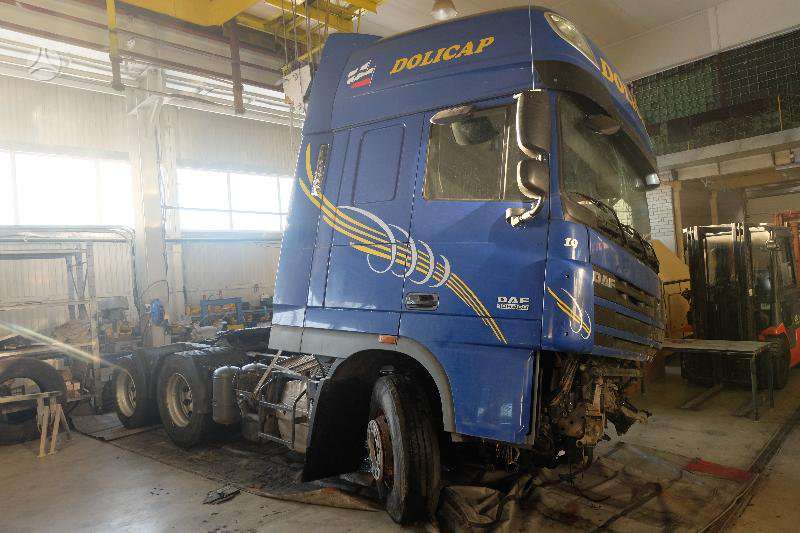 DAF XF 105, semi-trailer trucks