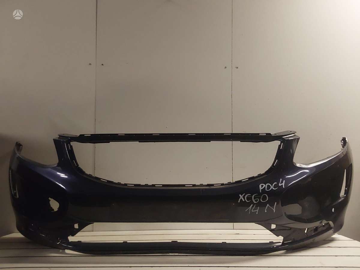 Volvo XC60 for parts