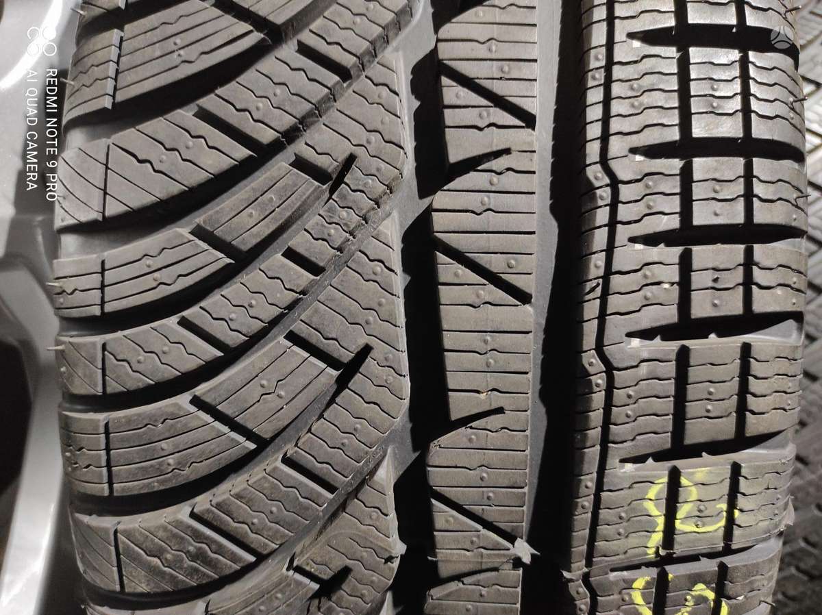 Pirelli, winter 235/40 R18