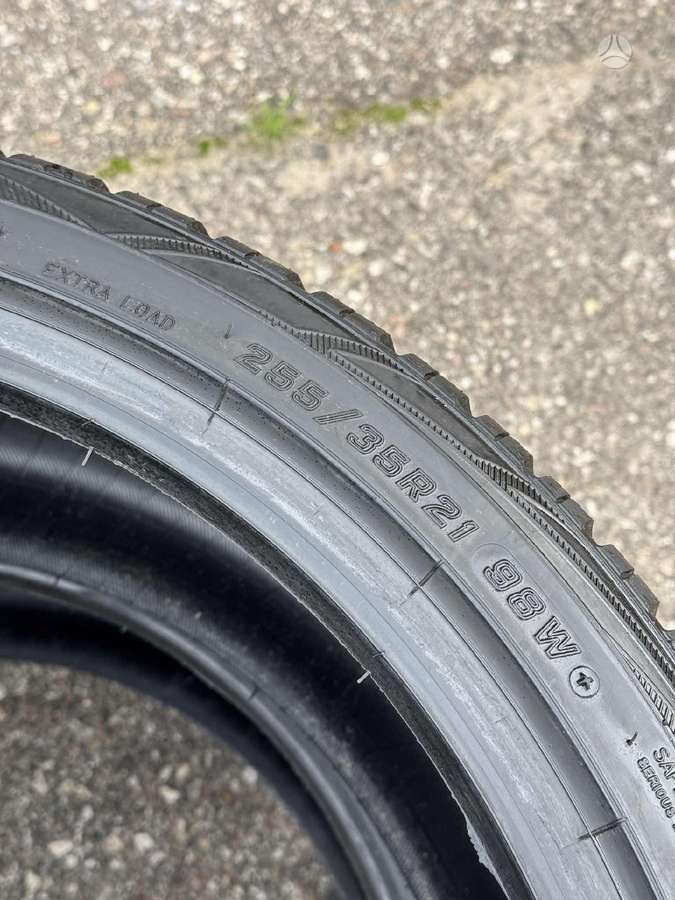 Falken EUROWINTER HS01, winter 255/35 R21
