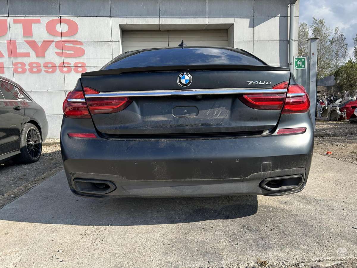 BMW 7 serija
