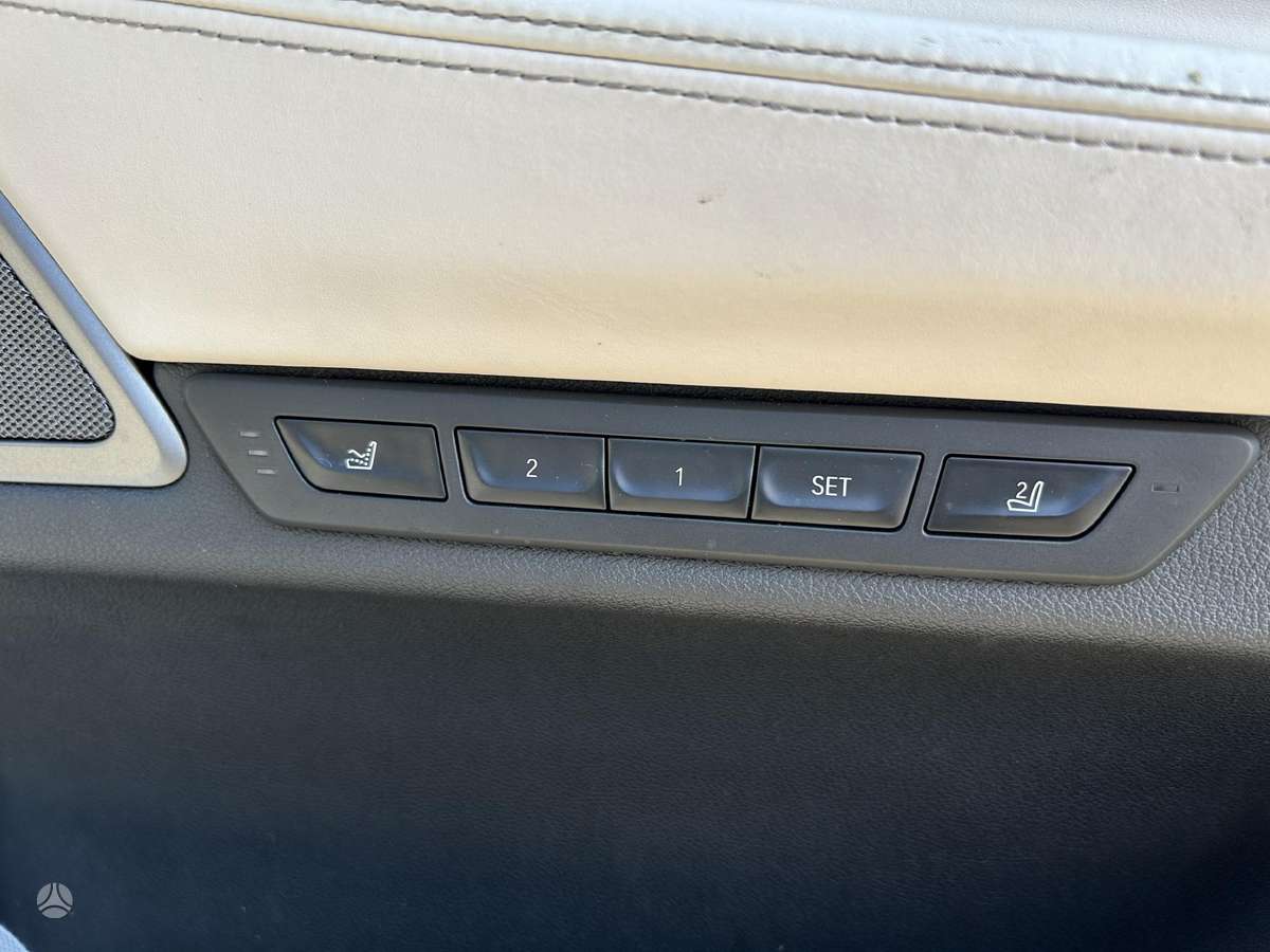 BMW 7 serija
