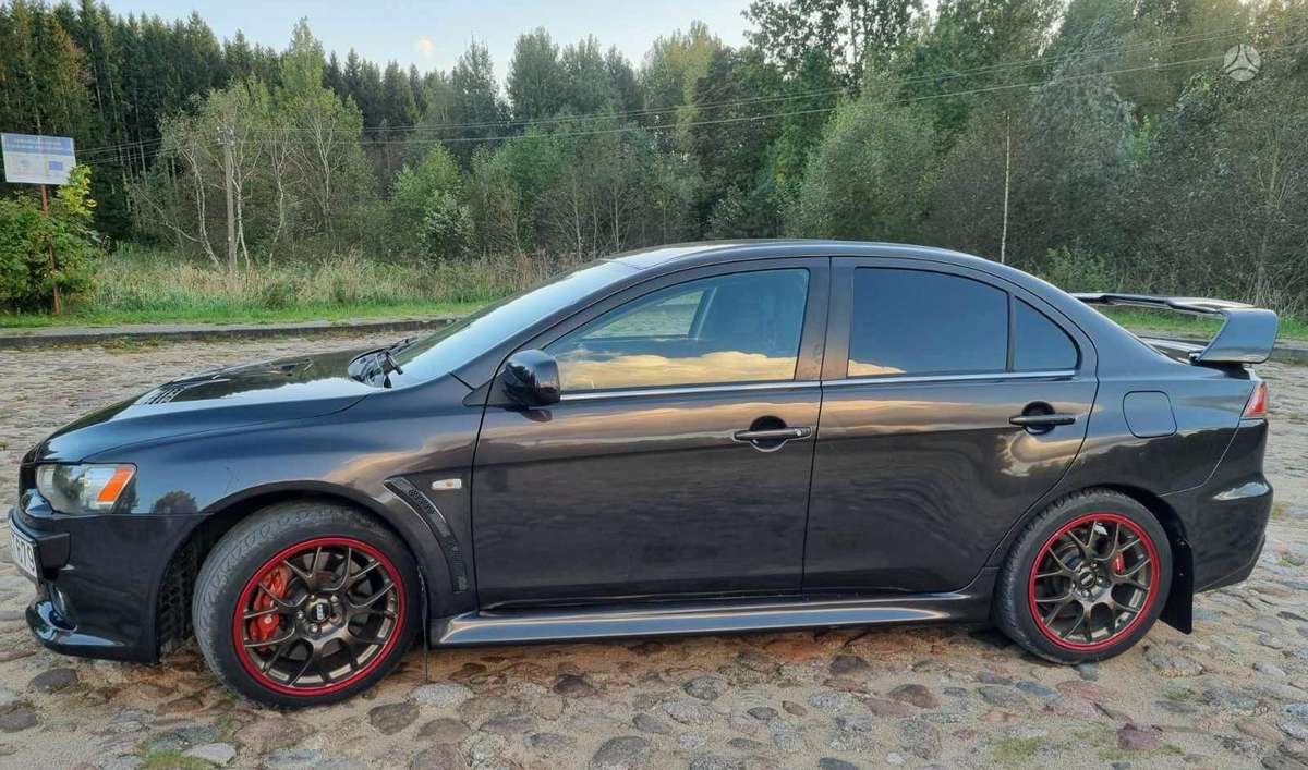 Mitsubishi Lancer Evolution, 2.0 l., Седан