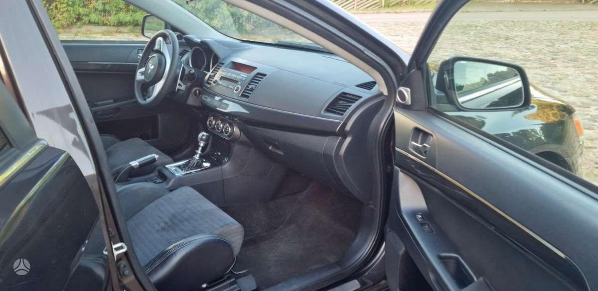 Mitsubishi Lancer Evolution, 2.0 l., Седан