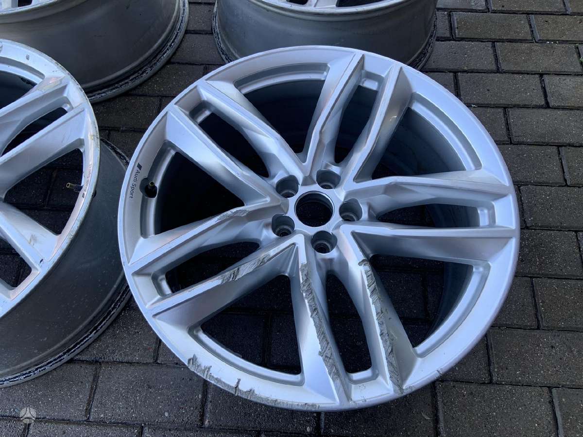 Audi 4M0601025BF, lengvojo lydinio, R21