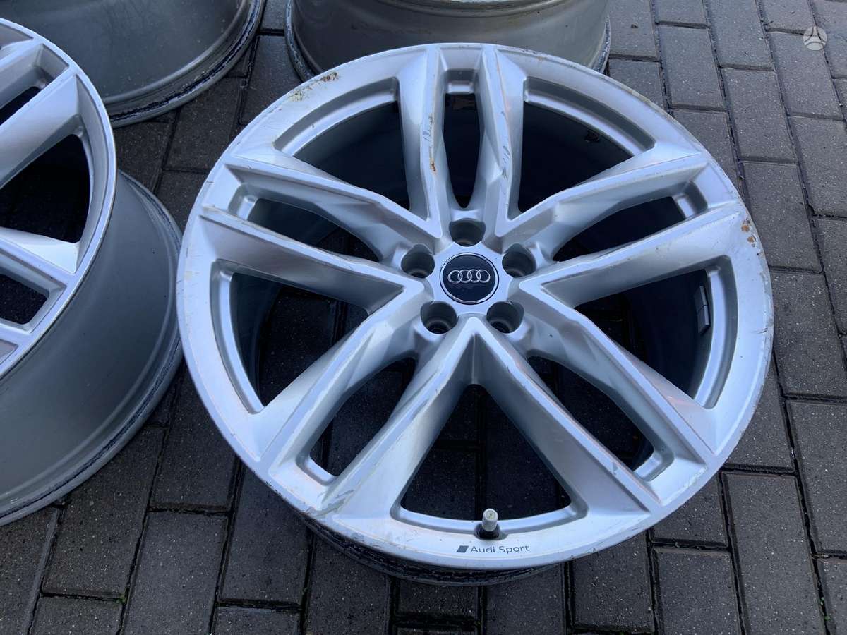 Audi 4M0601025BF, lengvojo lydinio, R21