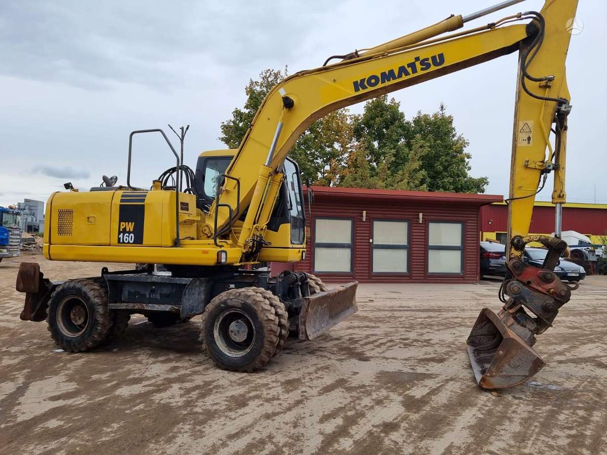 Komatsu PW 160-7, ekskavatoriai