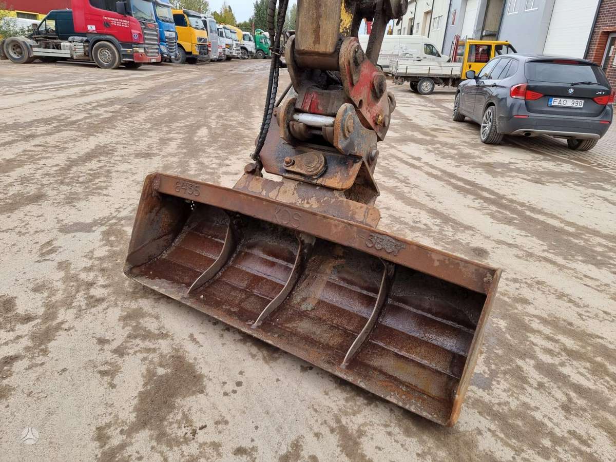 Komatsu PW 160-7, ekskavatoriai