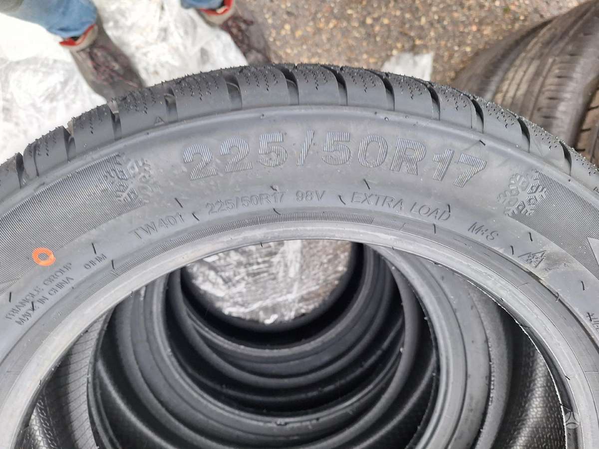 Triangle, žieminės 225/50 R17