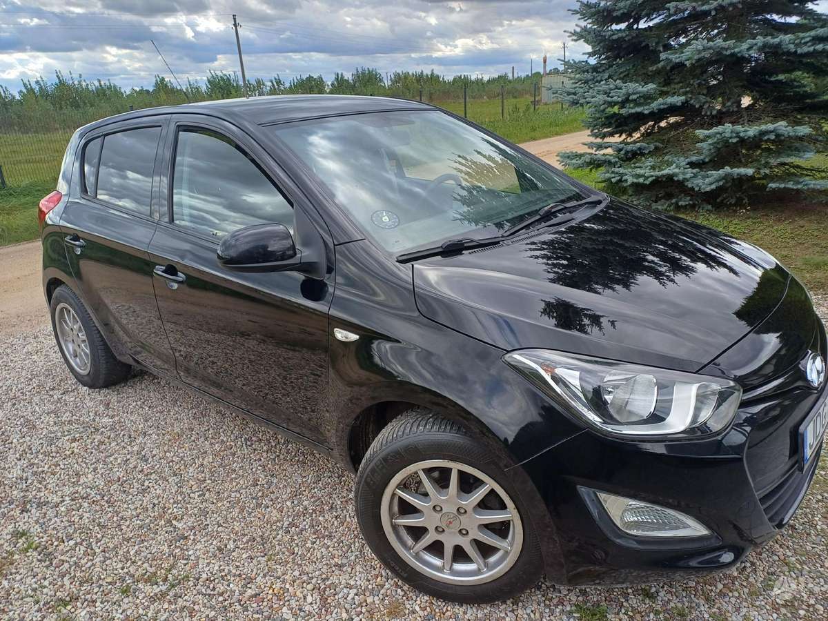 Kia Rio Hyundai i20 2010 2014