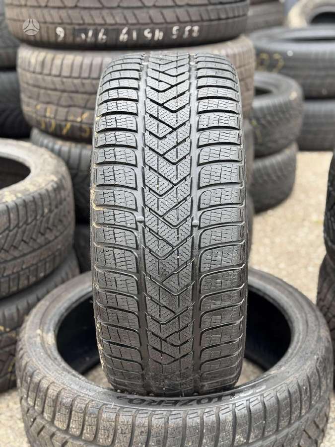 Pirelli WINTER SOTTOZERO 3, winter 235/35 R19