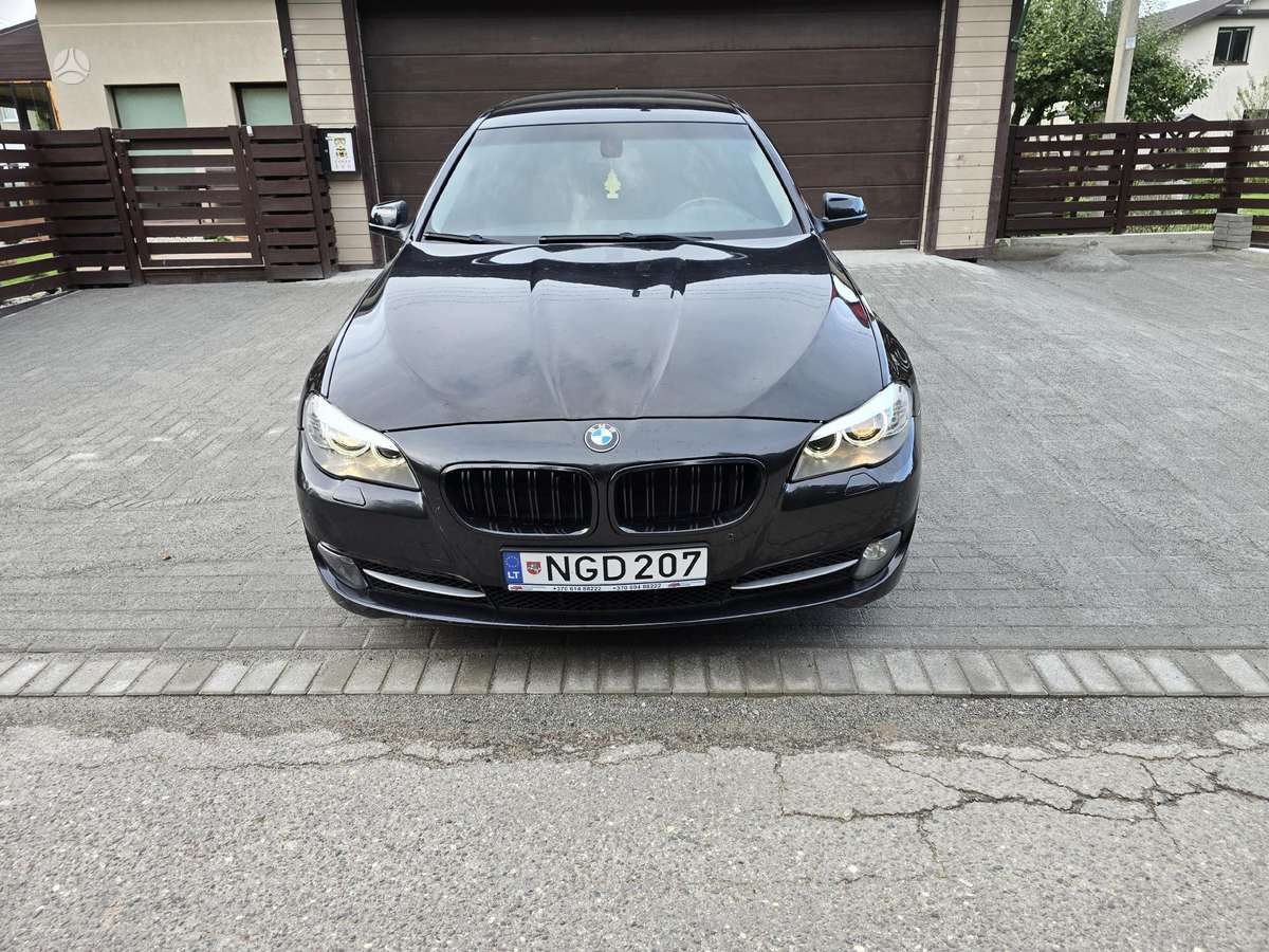 BMW 520, 2.0 l., Седан