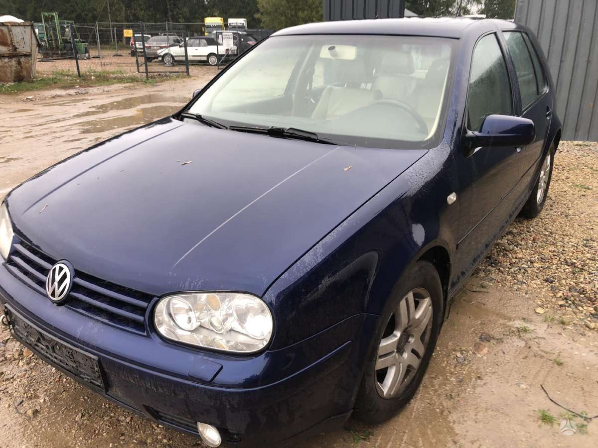 Volkswagen Golf for parts