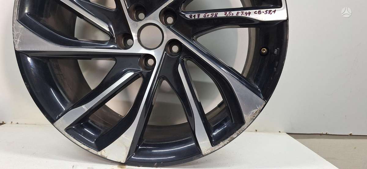 Fiat Tipo, lengvojo lydinio, R18