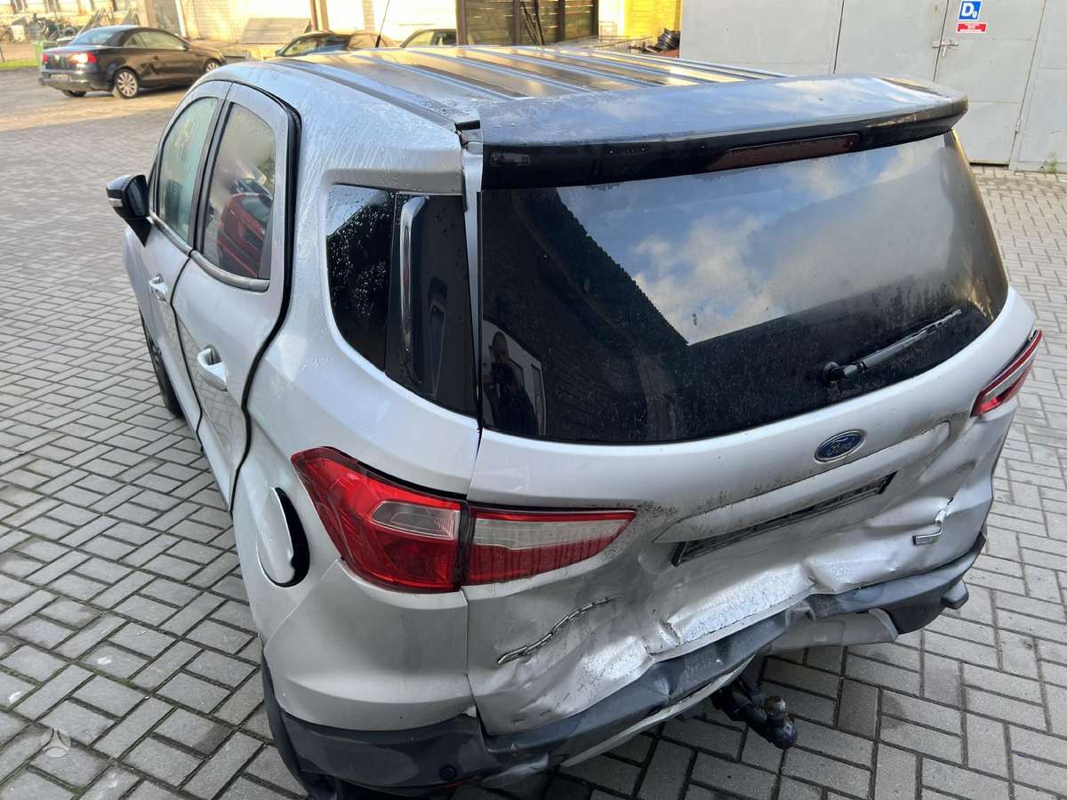 Ford EcoSport dalimis. Vokiška 109tkm