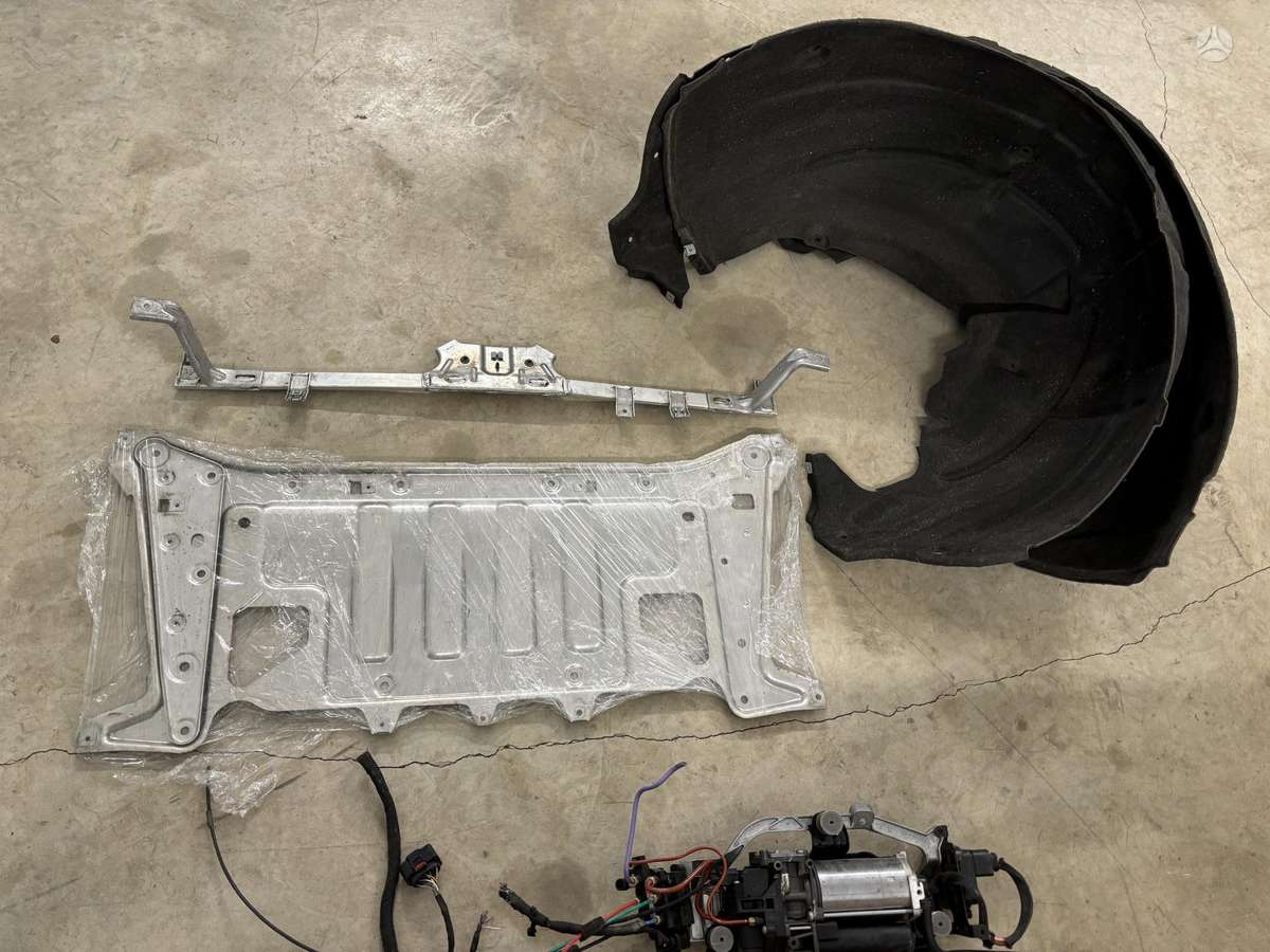 Porsche Taycan body parts