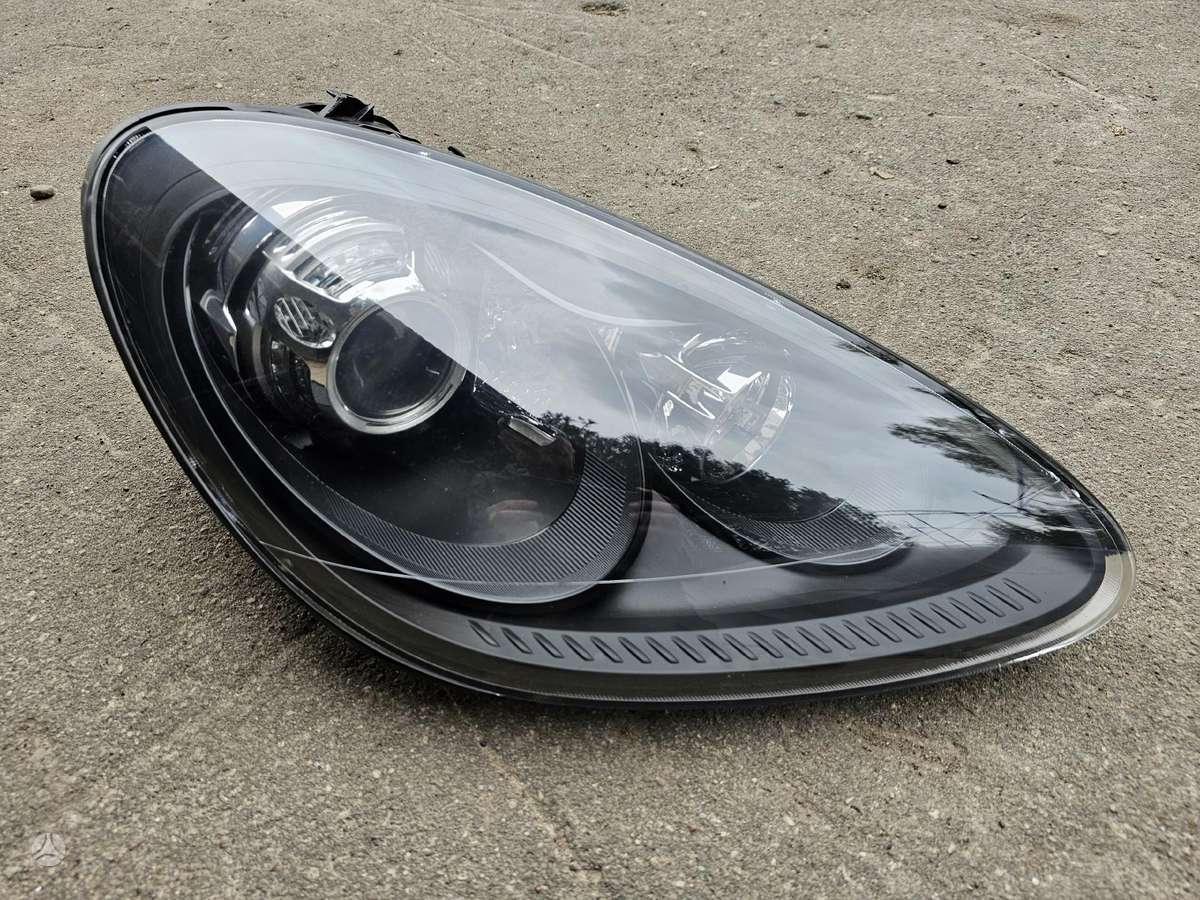 Porsche Cayenne body parts