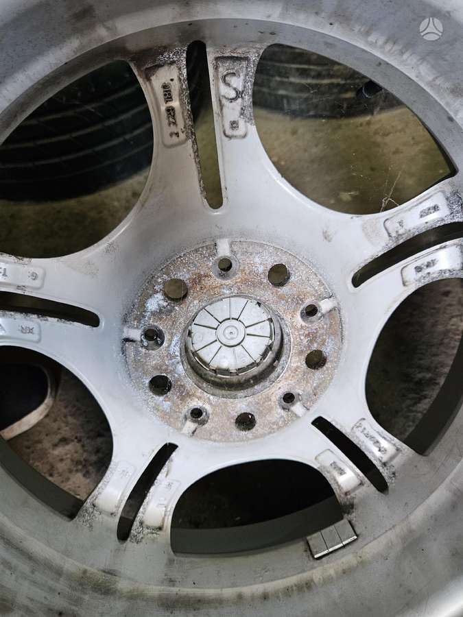 BMW E36 M, lengvojo lydinio, R17