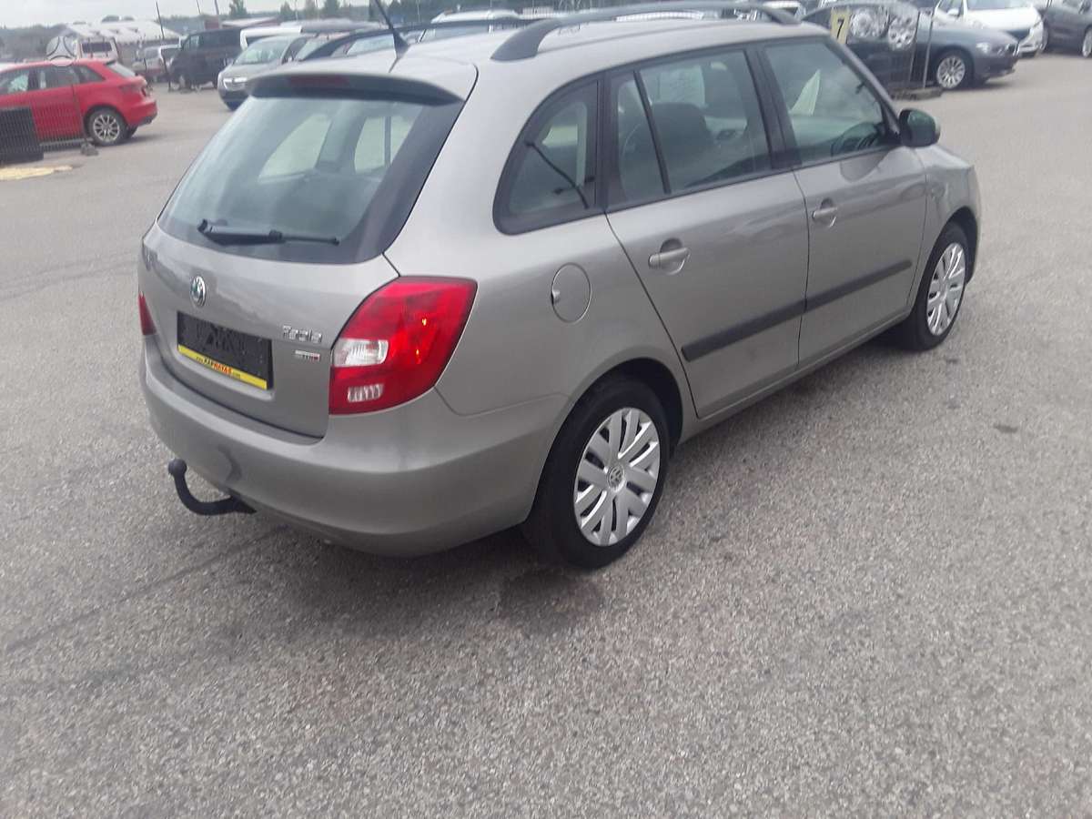 Škoda Fabia - 6