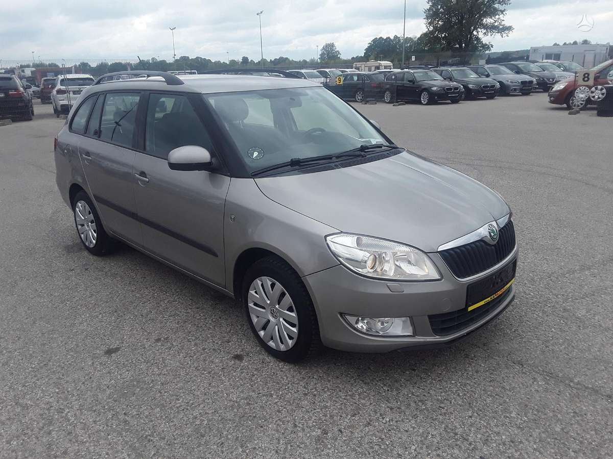 Škoda Fabia - 8