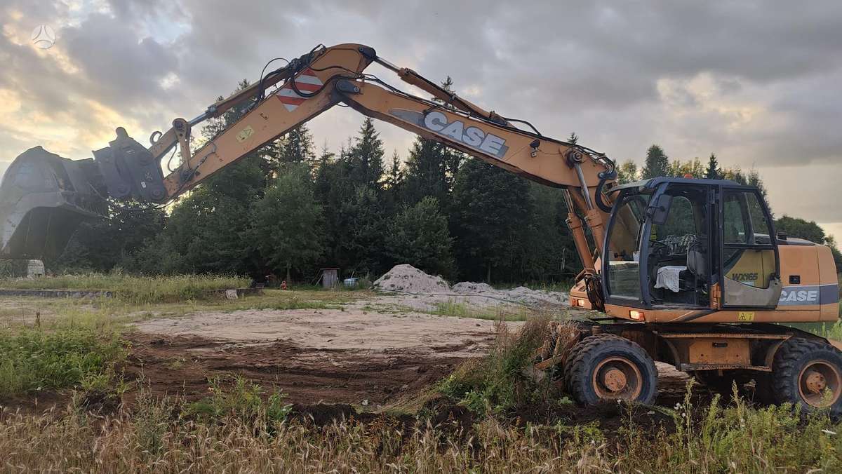 Case WX165, ekskavatoriai