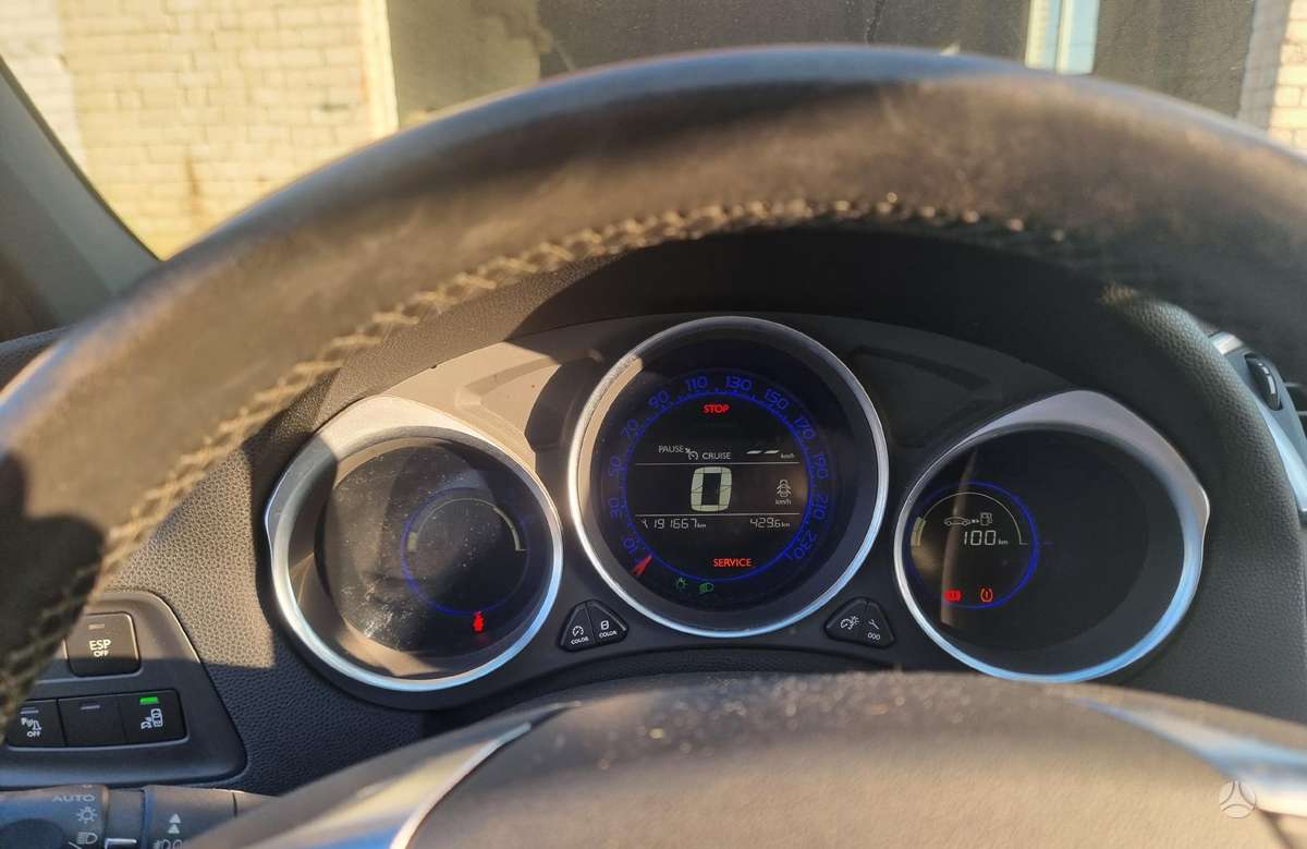 Citroen DS4 dalimis. Europa