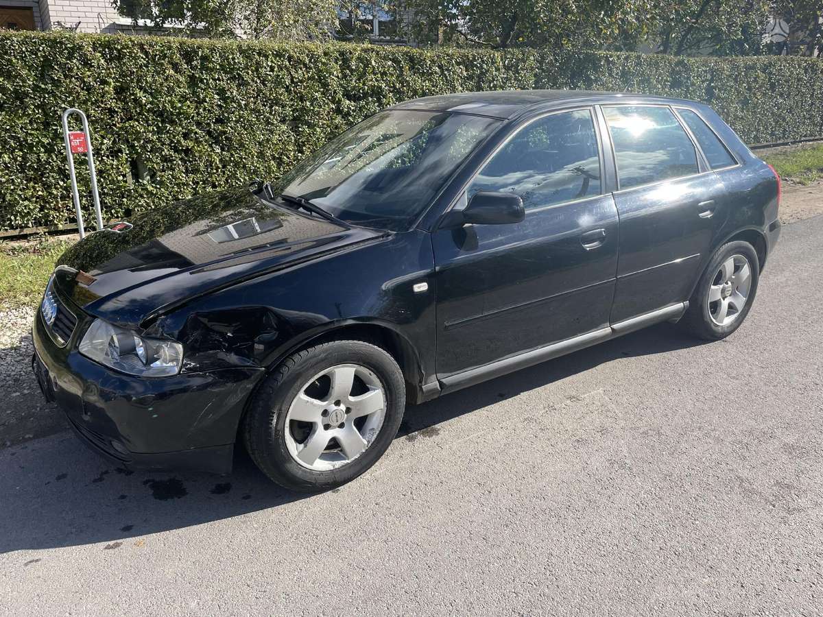 Audi A3 Audi a3 96kw dalimis esp daviklio nera