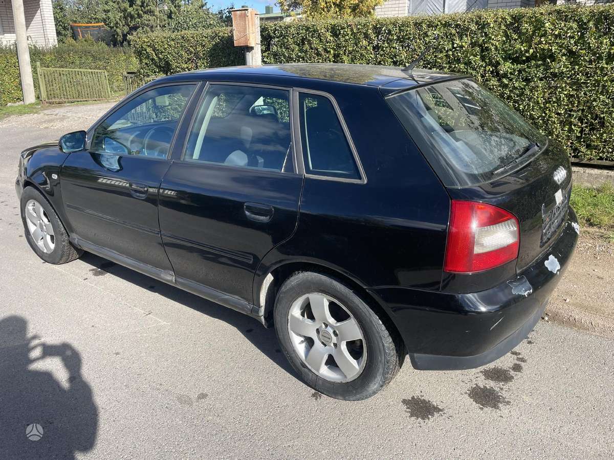 Audi A3 Audi a3 96kw dalimis esp daviklio nera