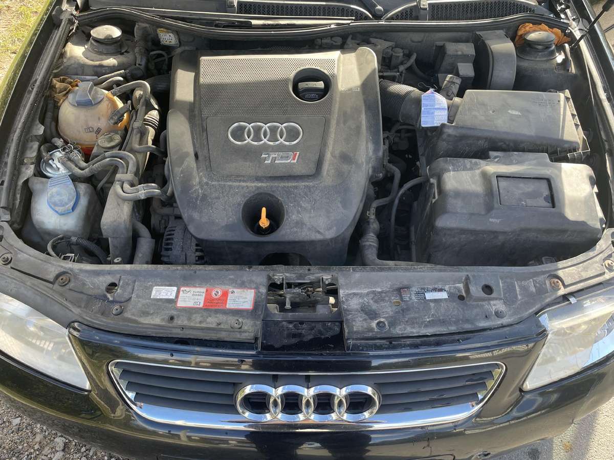 Audi A3 Audi a3 96kw dalimis esp daviklio nera