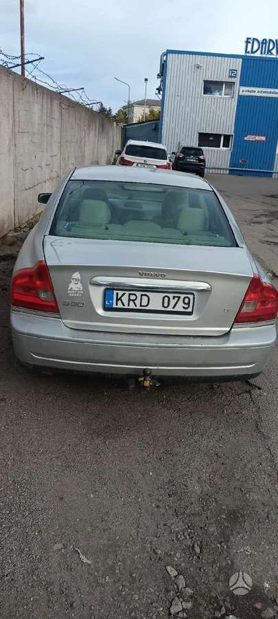 Volvo S80