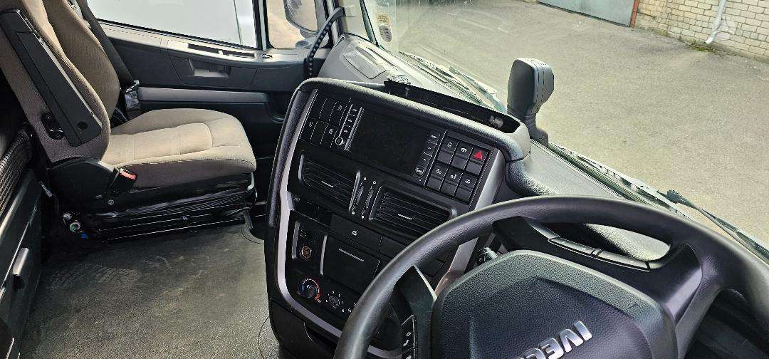Iveco Stralis, semi-trailer trucks