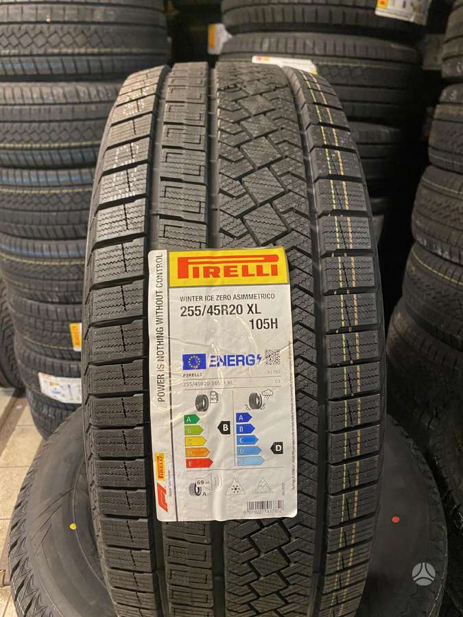 Pirelli Winter Ice Zero ASIMMETRICO, winter 255/45 R20