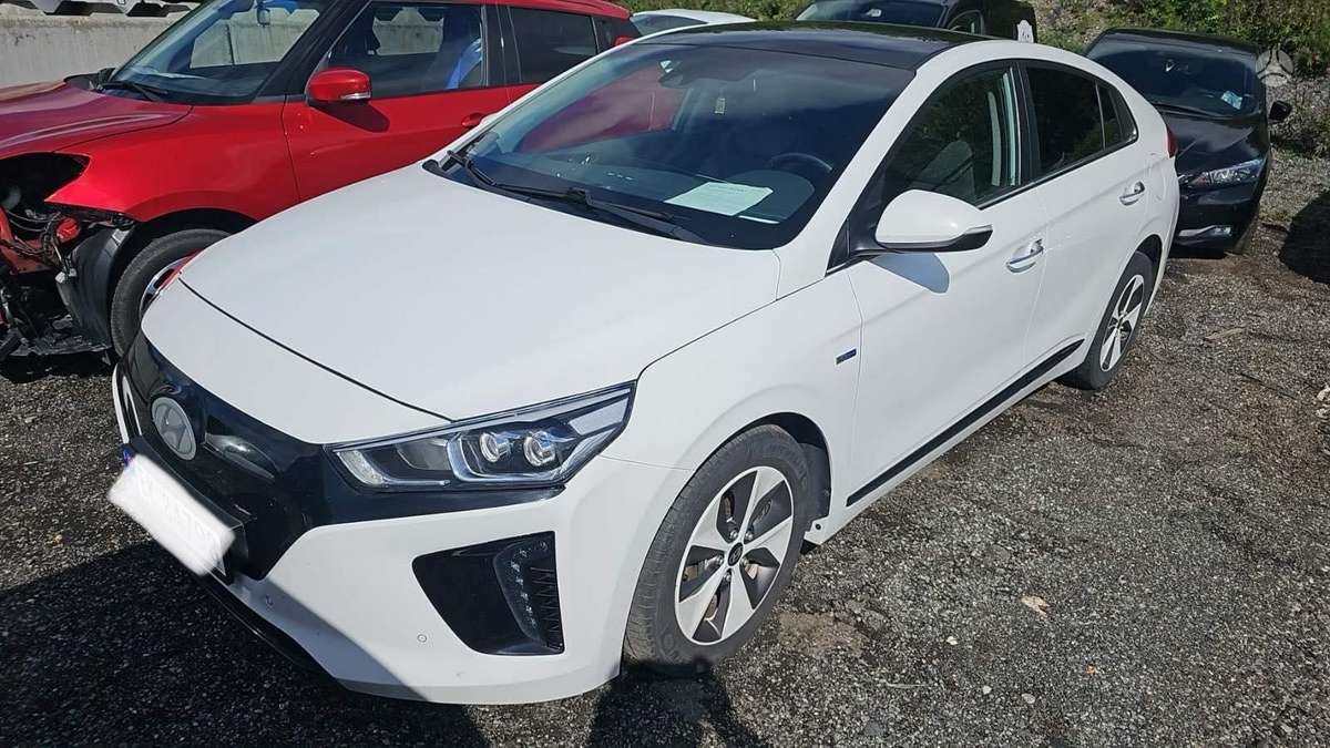 Hyundai IONIQ for parts