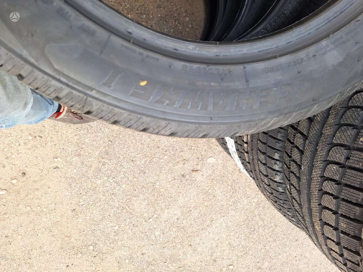 Rockblade, winter 215/55 R18