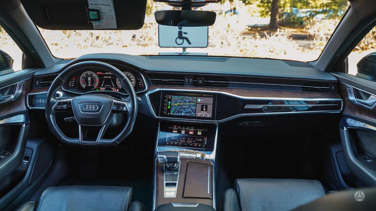 Audi A6, 3.0 l., Седан