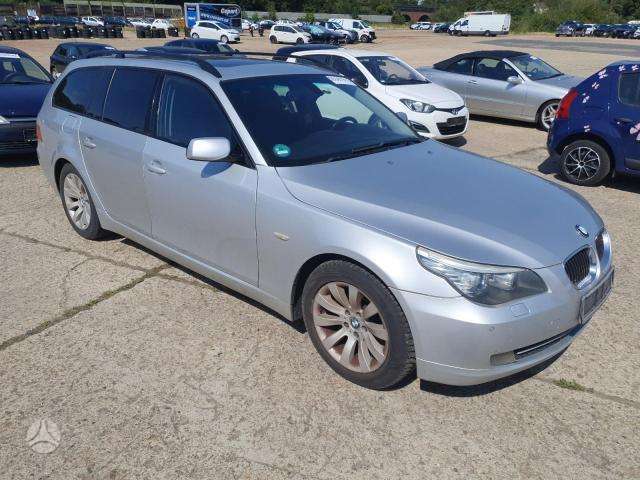 BMW 525 piekabe āķi